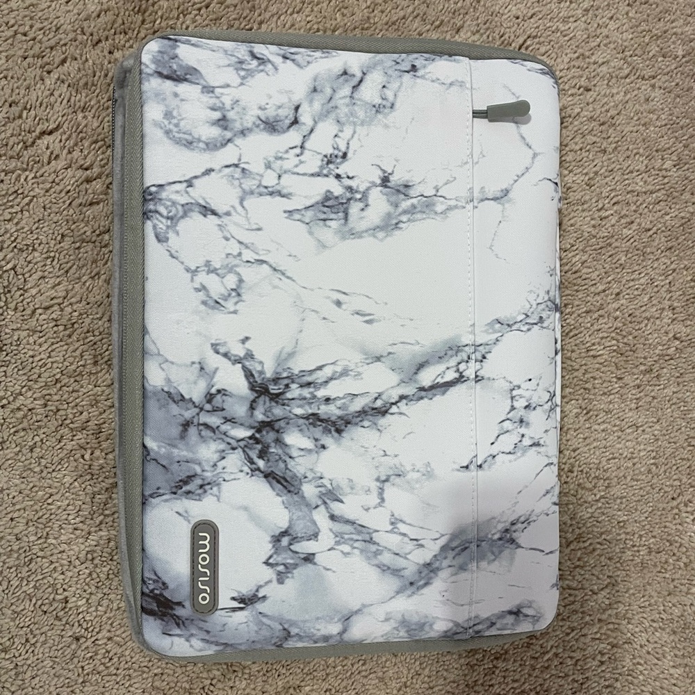 Computer cover - Picture 7 of 7